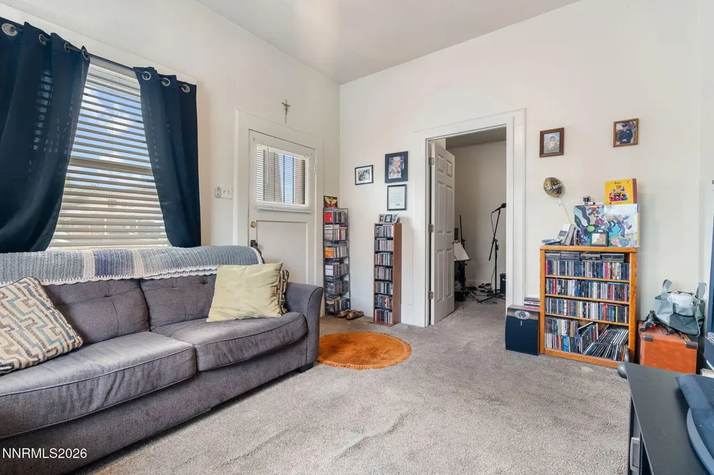 128 Keystone Reno NV 89503