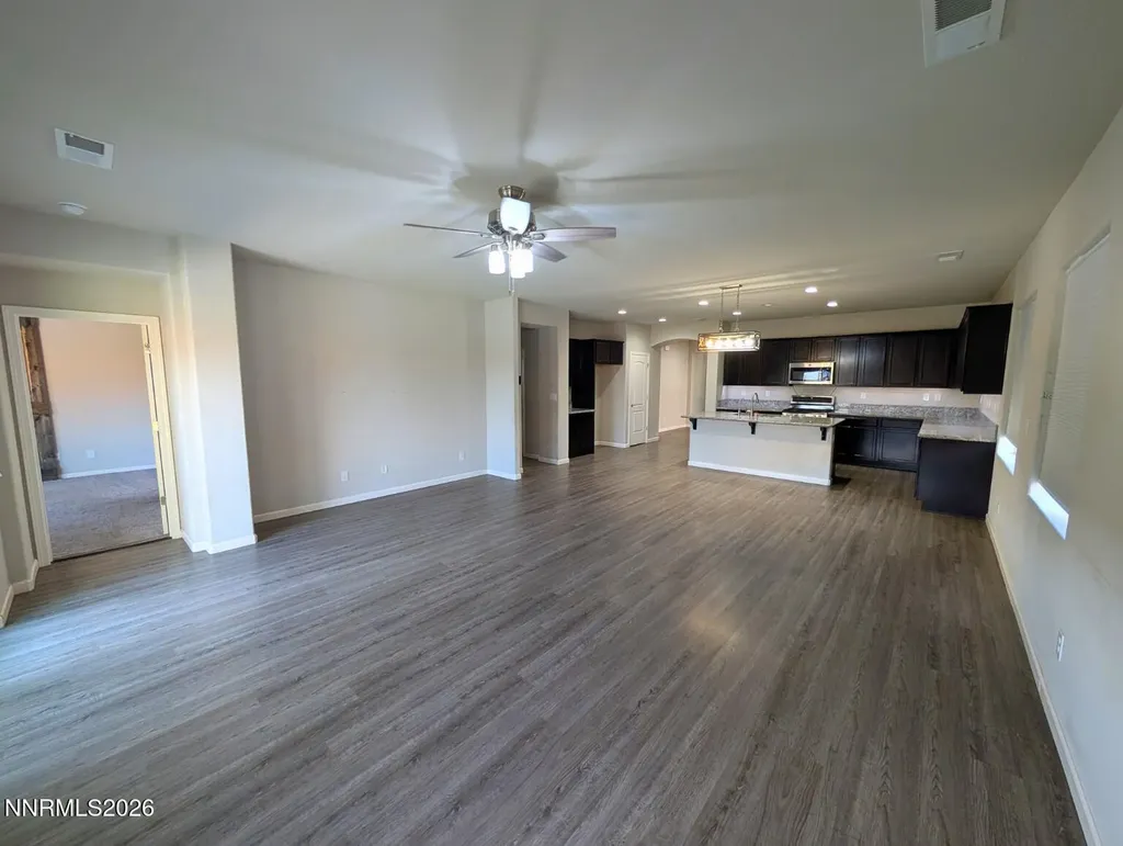 180 Walnut Fernley NV 89408