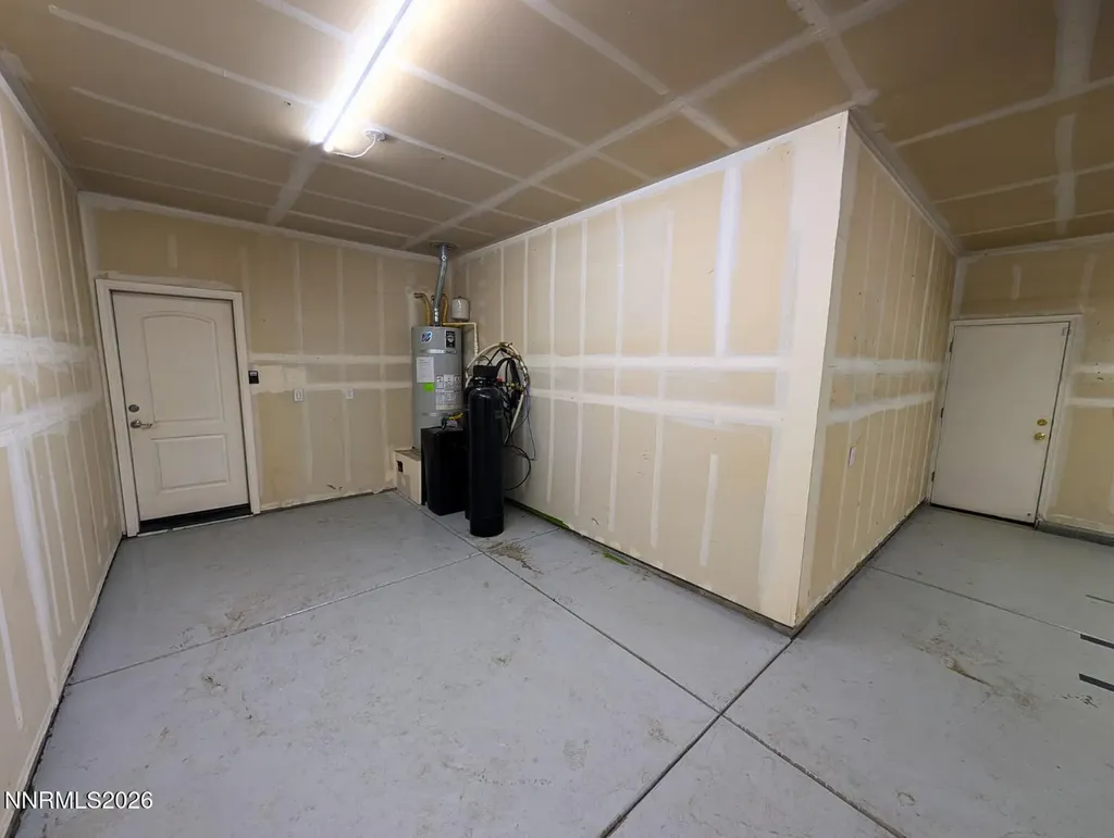 180 Walnut Fernley NV 89408