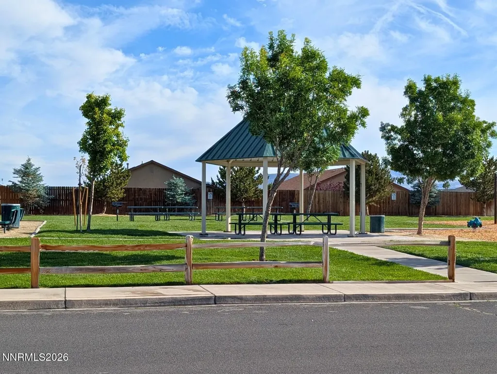 180 Walnut Fernley NV 89408