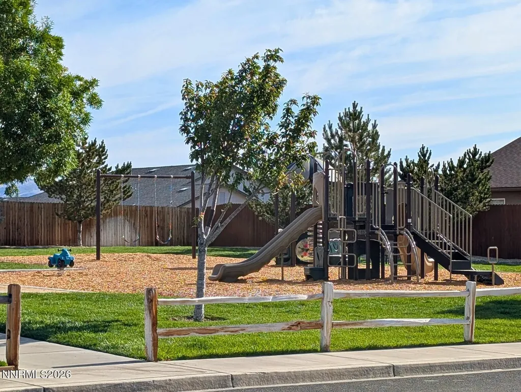 180 Walnut Fernley NV 89408