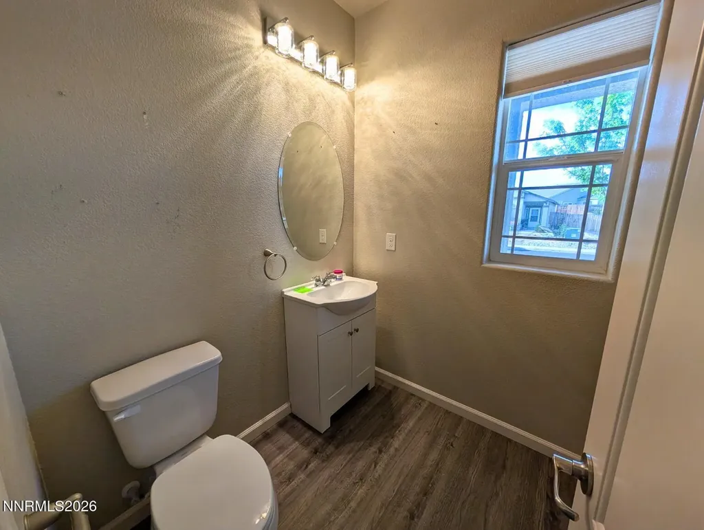 180 Walnut Fernley NV 89408