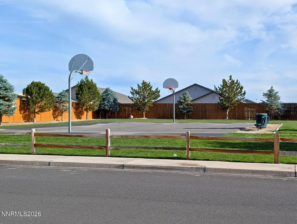 180 Walnut Fernley NV 89408
