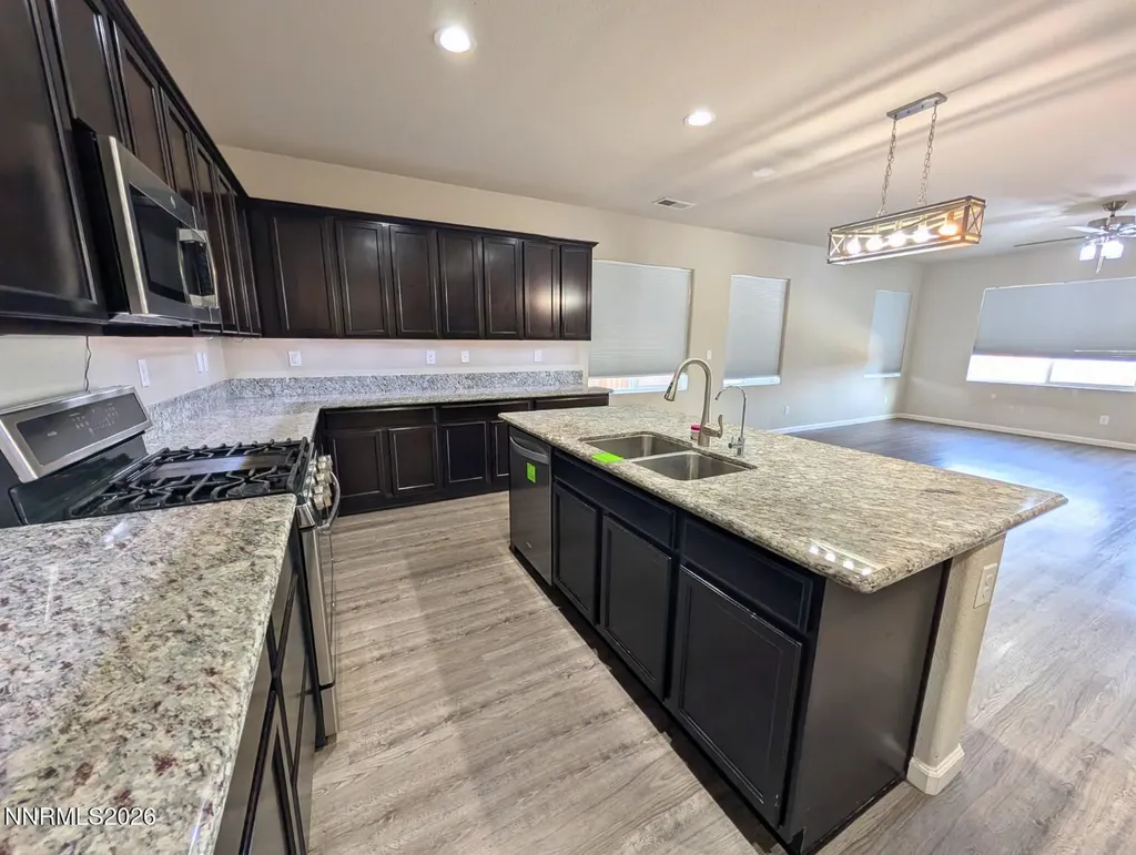 180 Walnut Fernley NV 89408