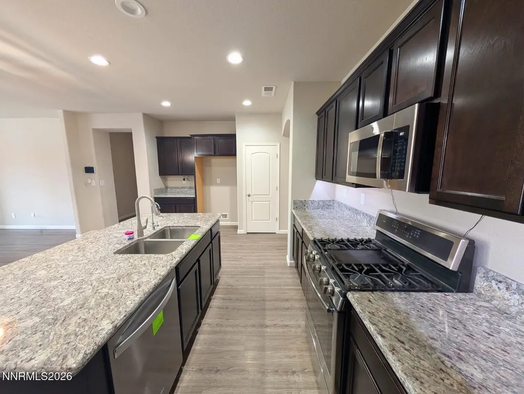 180 Walnut Fernley NV 89408