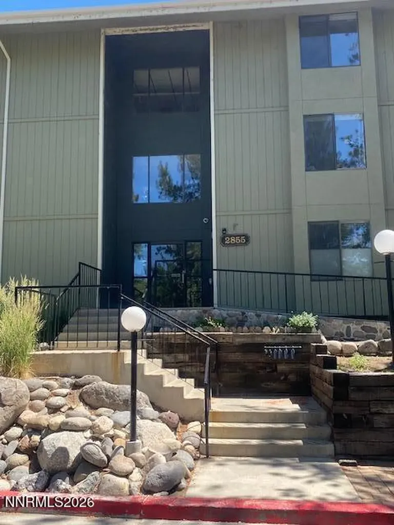 2855 Idlewild Reno NV 89509