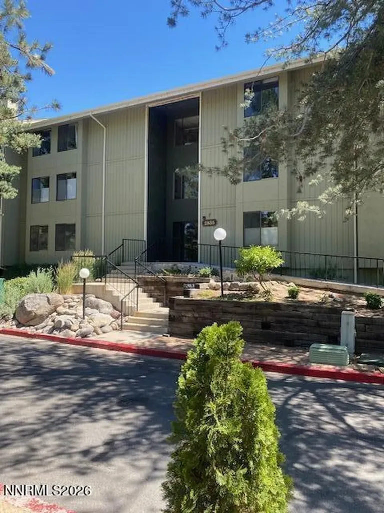 2855 Idlewild Reno NV 89509
