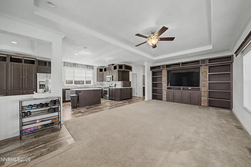 6125 Middle Fork Sun Valley NV 89433