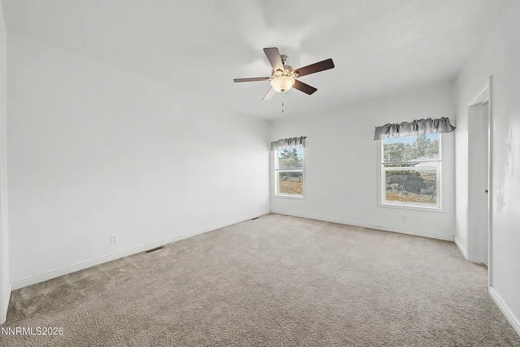 6125 Middle Fork Sun Valley NV 89433