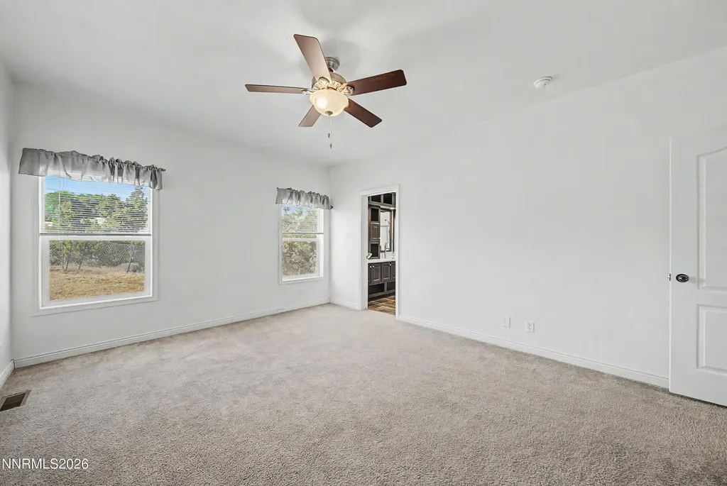 6125 Middle Fork Sun Valley NV 89433