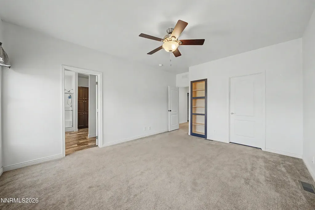 6125 Middle Fork Sun Valley NV 89433