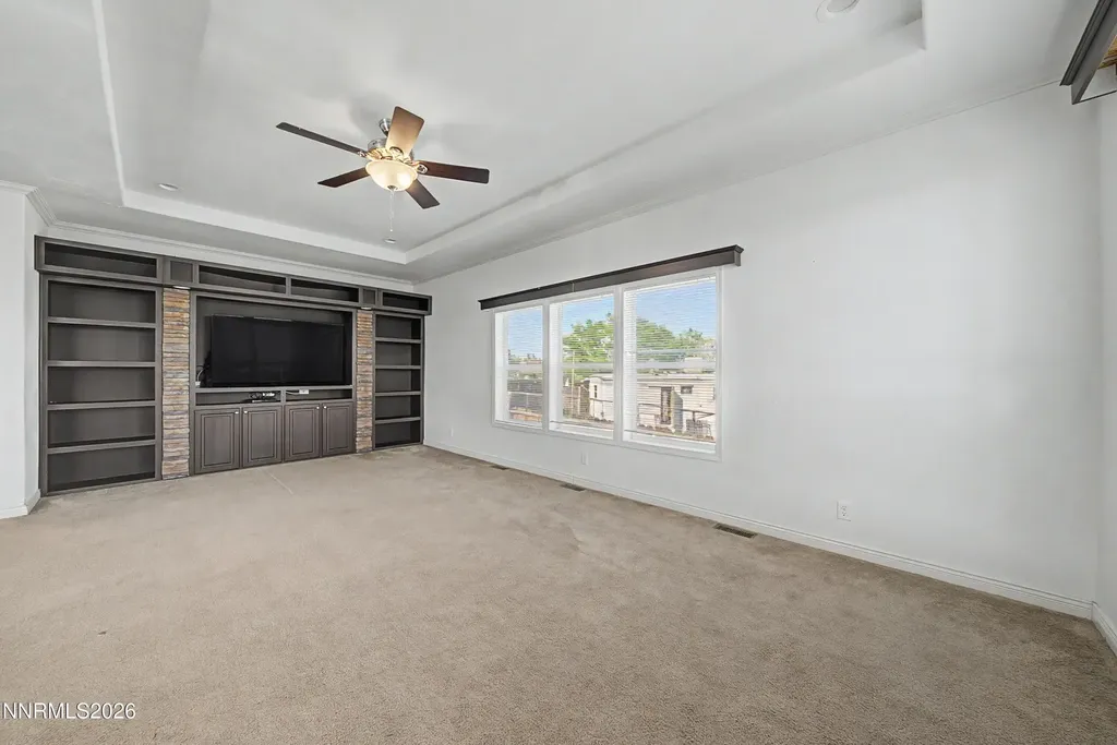 6125 Middle Fork Sun Valley NV 89433