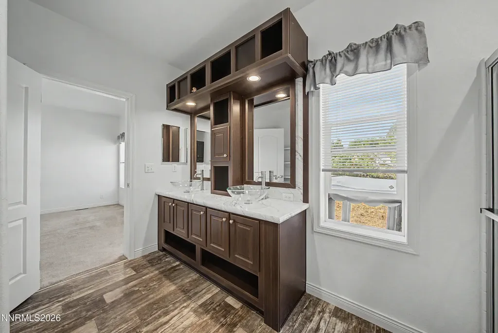 6125 Middle Fork Sun Valley NV 89433