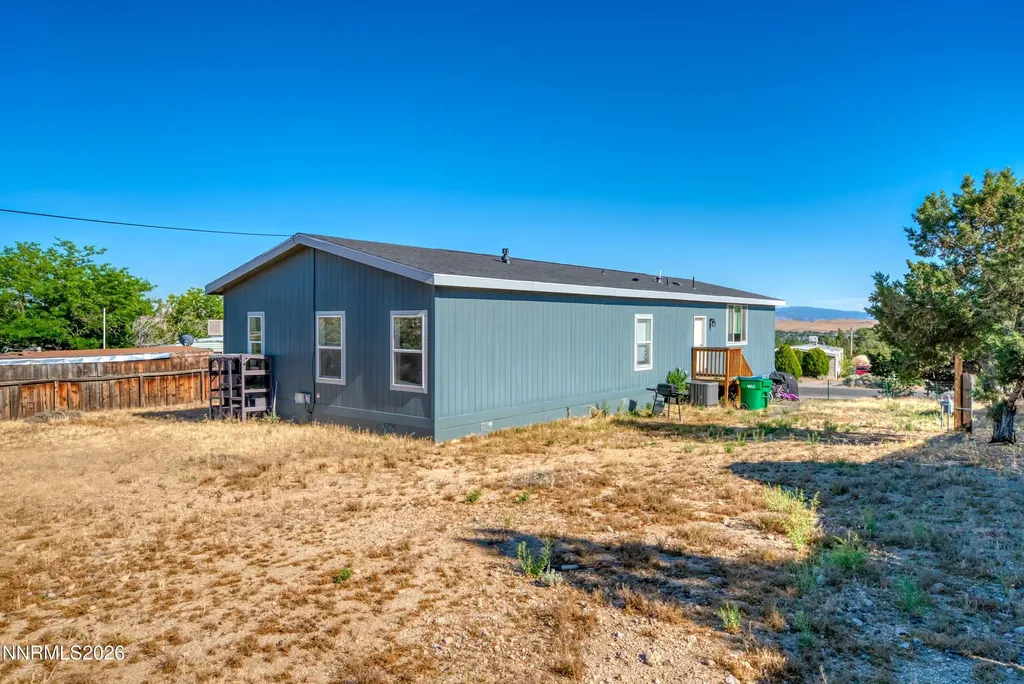 6125 Middle Fork Sun Valley NV 89433