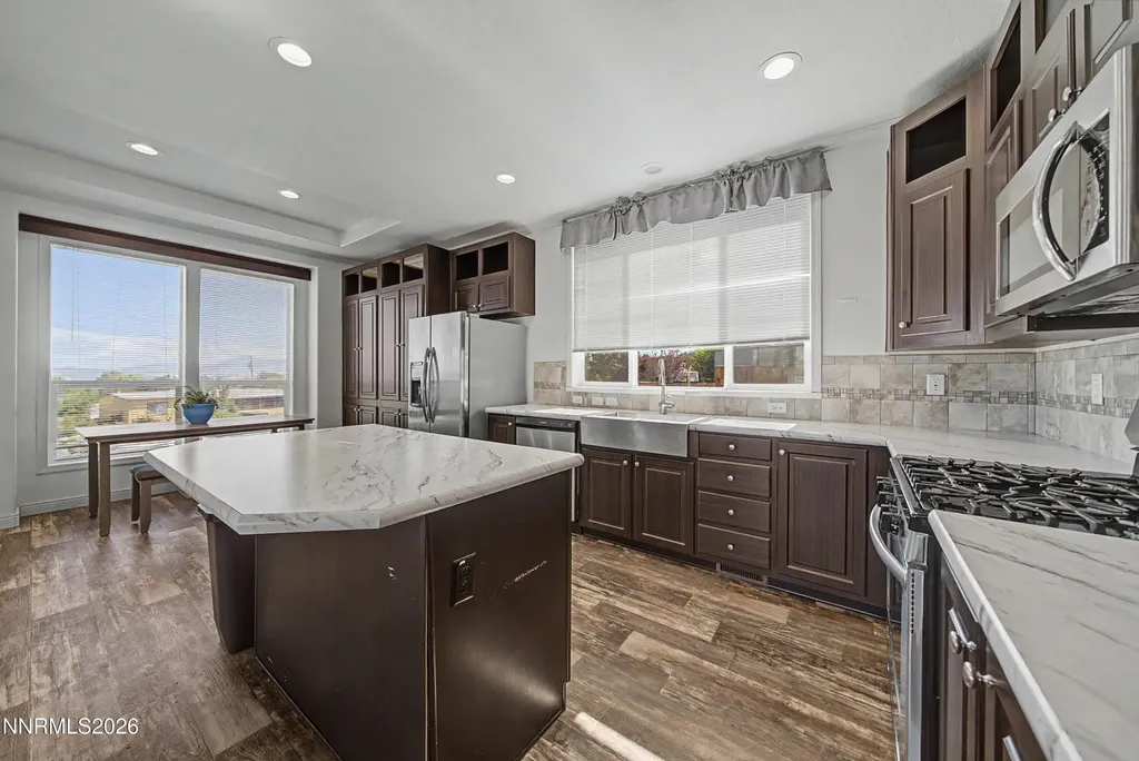 6125 Middle Fork Sun Valley NV 89433