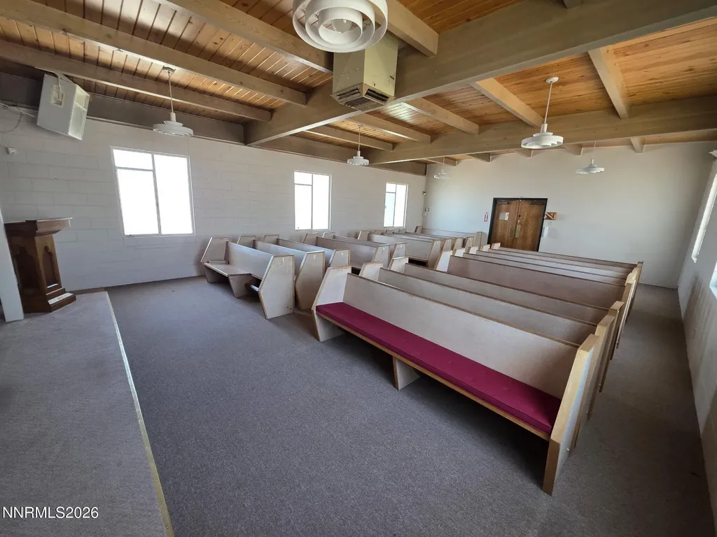 290 West Fernley NV 89408