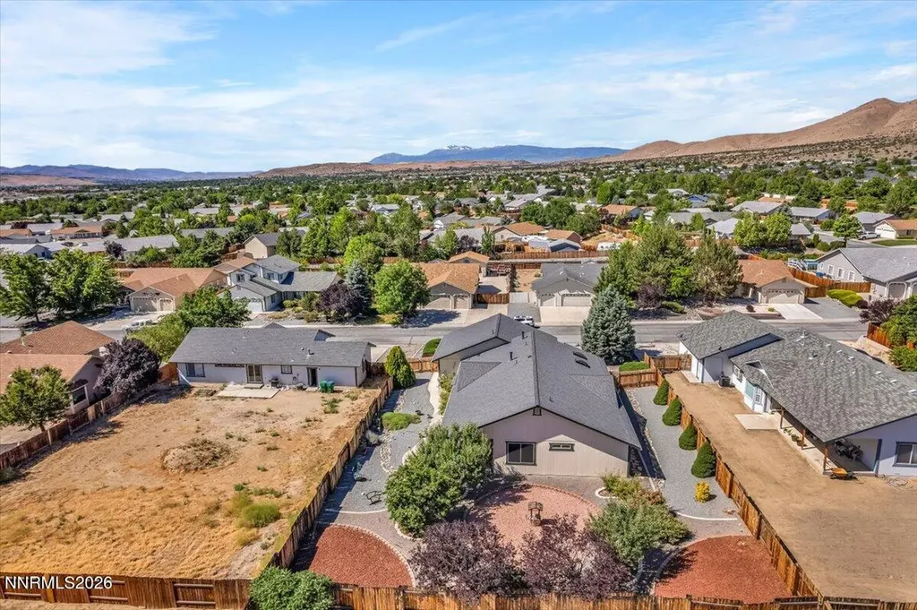 1477 Kinglet Sparks NV 89441
