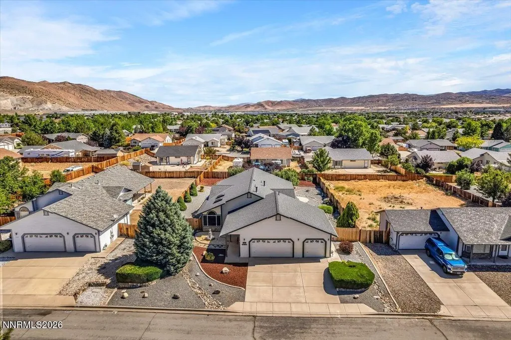 1477 Kinglet Sparks NV 89441