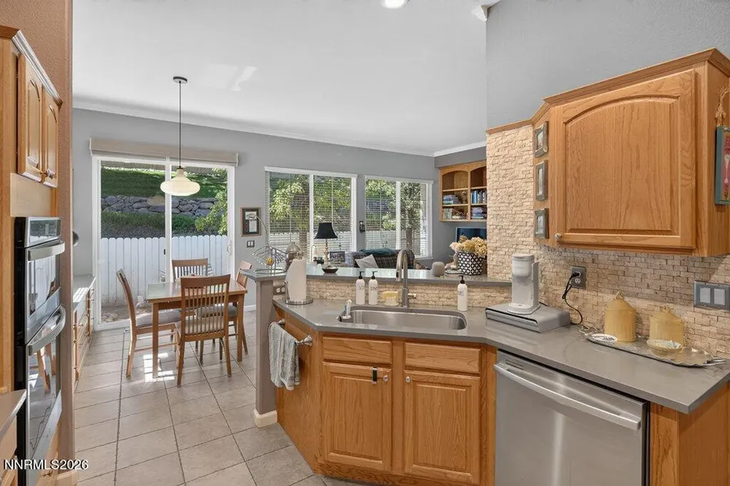 1240 Greenwich Reno NV 89519