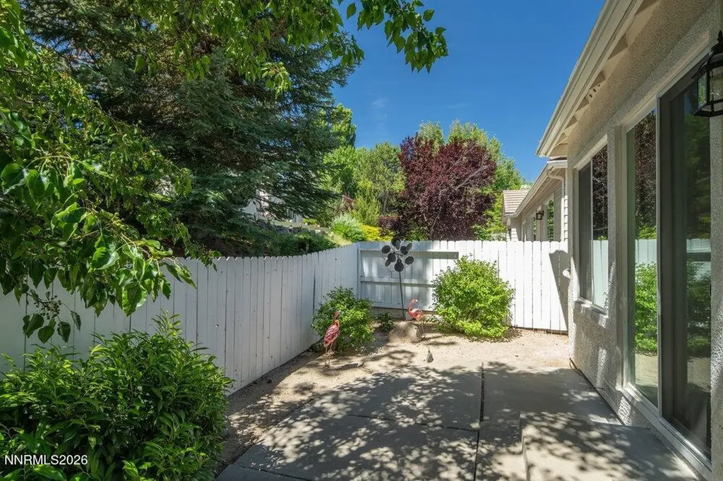 1240 Greenwich Reno NV 89519