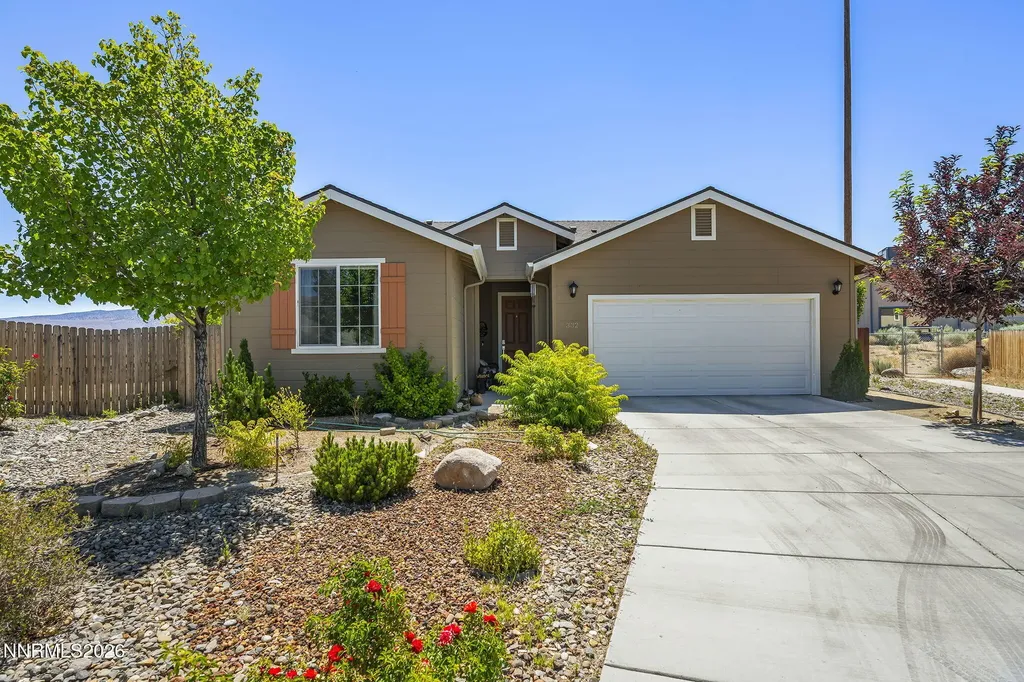 332 Granite Dayton NV 89403