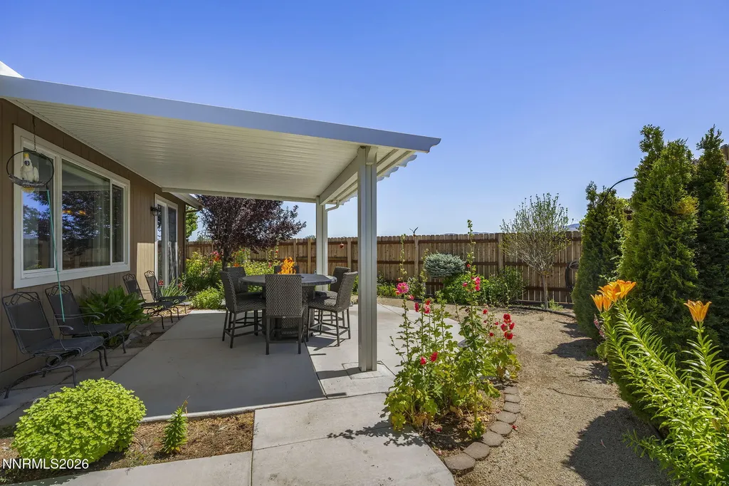 332 Granite Dayton NV 89403