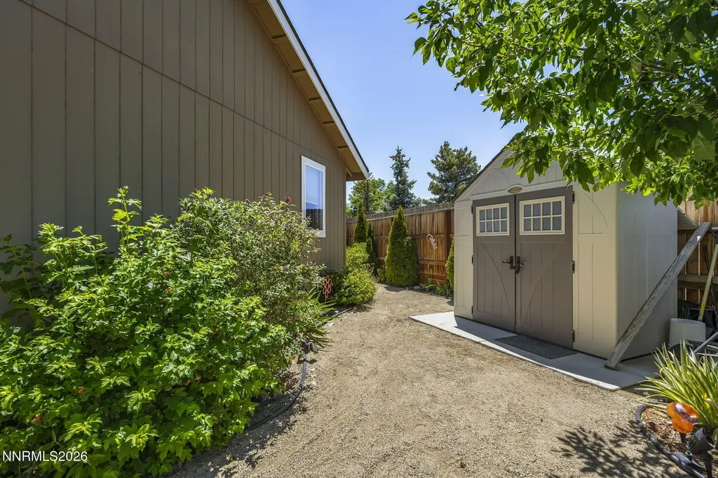 332 Granite Dayton NV 89403