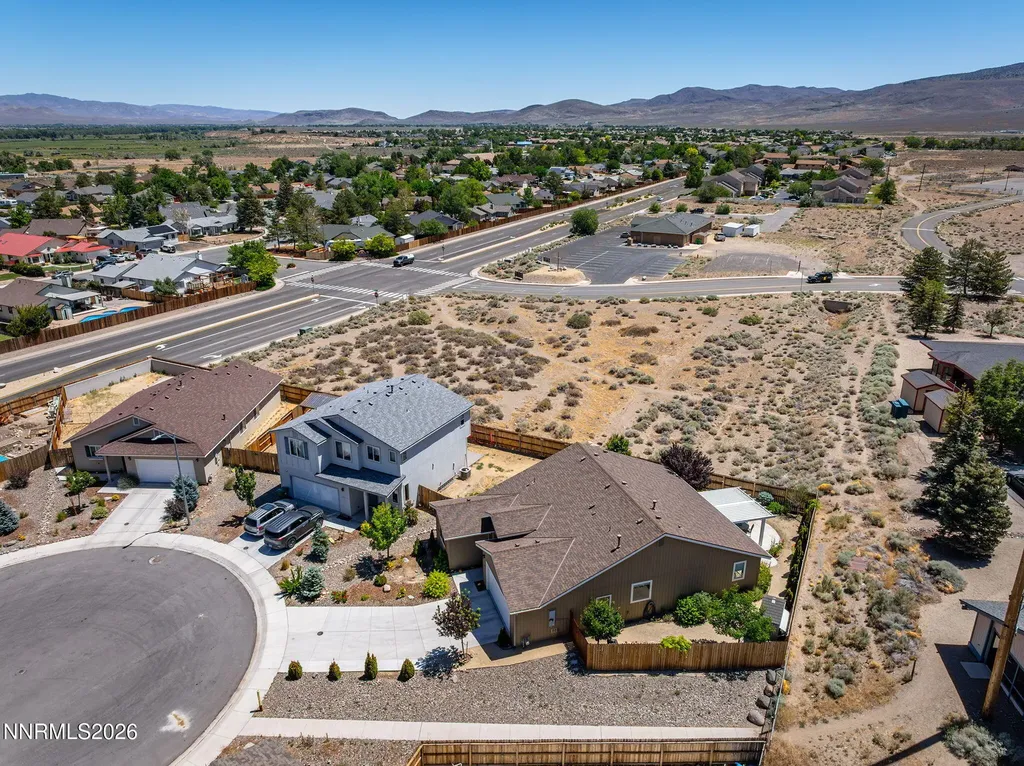 332 Granite Dayton NV 89403