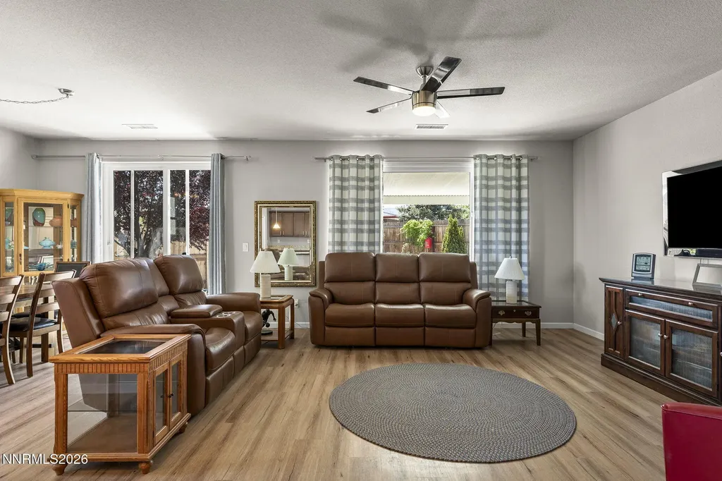 332 Granite Dayton NV 89403