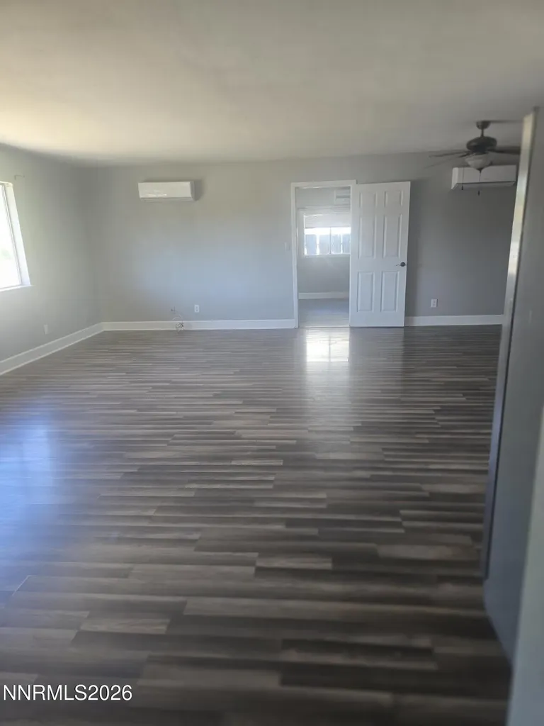 1060 Lee Fallon NV 89406
