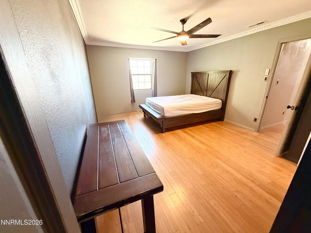 1301 Idaho Silver Springs NV 89429