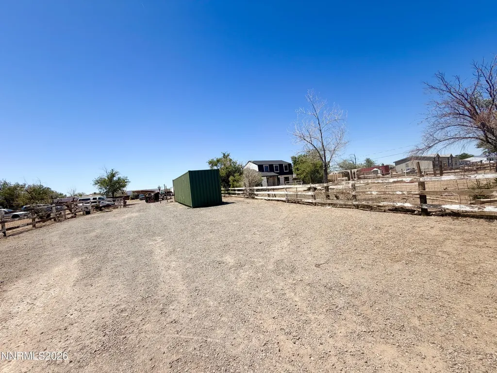1301 Idaho Silver Springs NV 89429