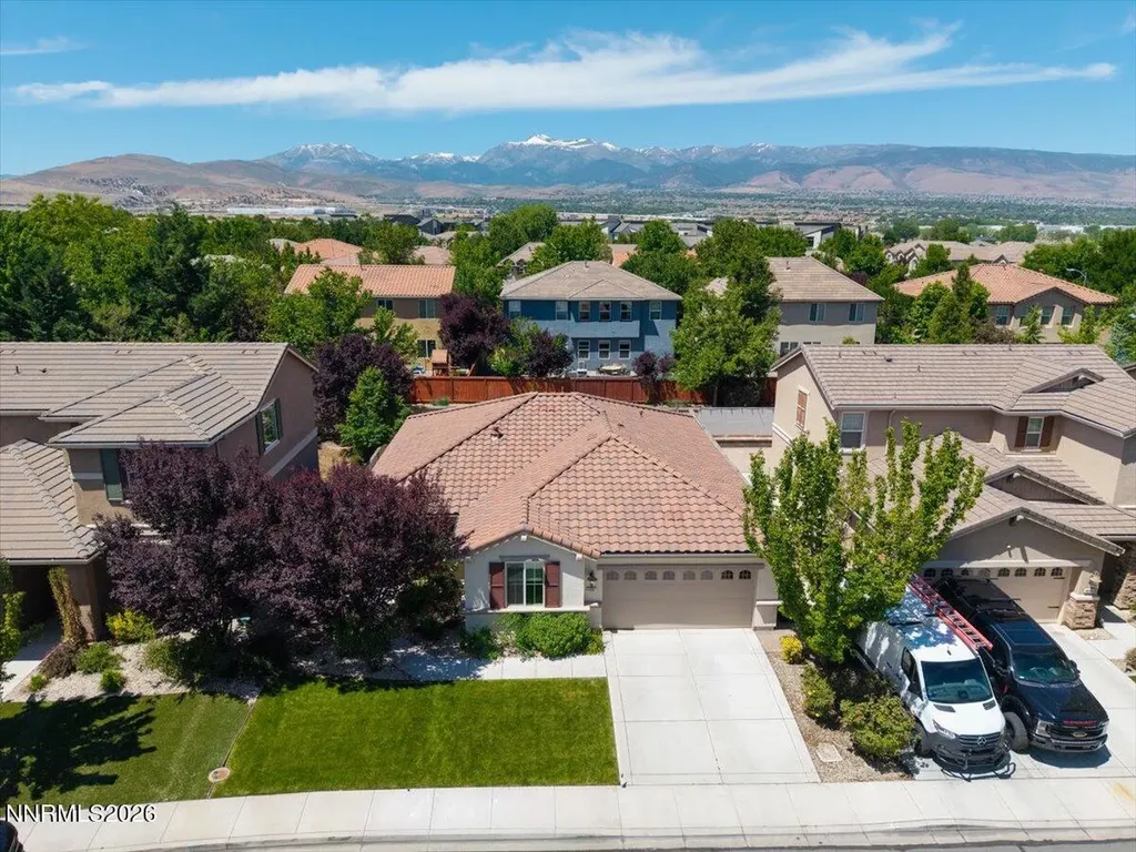 10787 Grayslake Reno NV 89521