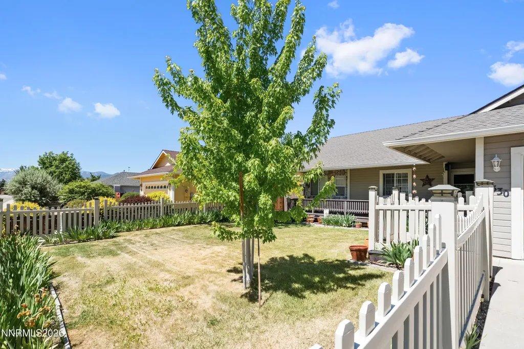 3530 Smoketree Carson City NV 89705