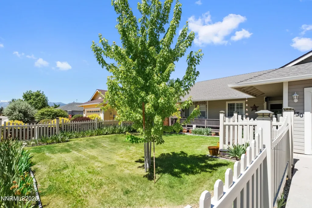 3530 Smoketree Carson City NV 89705