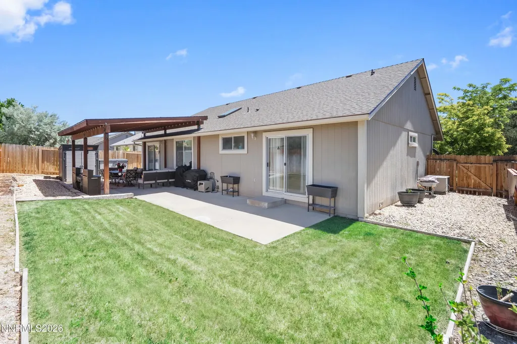 3530 Smoketree Carson City NV 89705