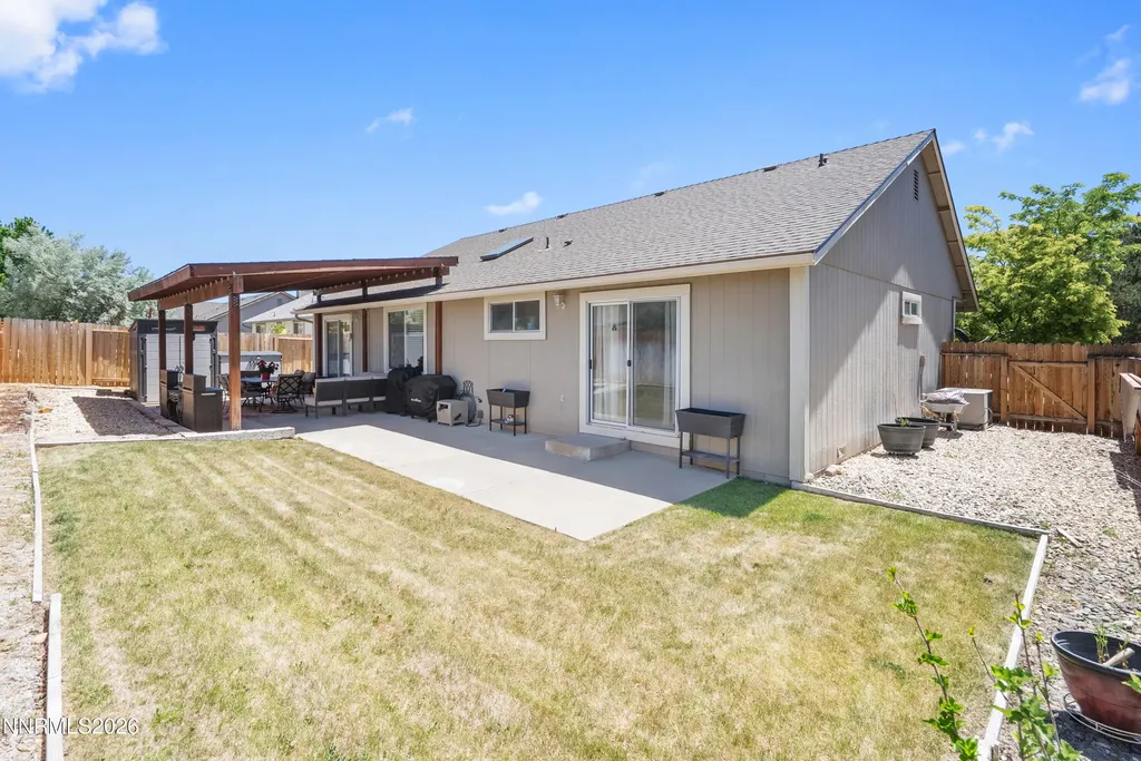 3530 Smoketree Carson City NV 89705
