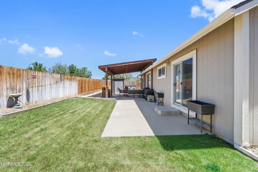 3530 Smoketree Carson City NV 89705