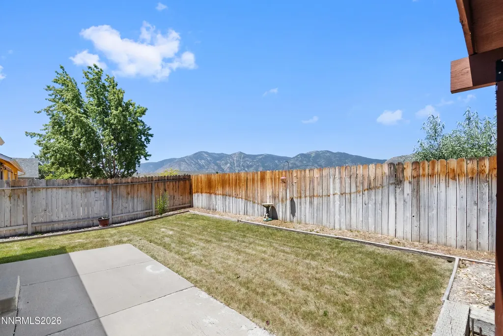 3530 Smoketree Carson City NV 89705