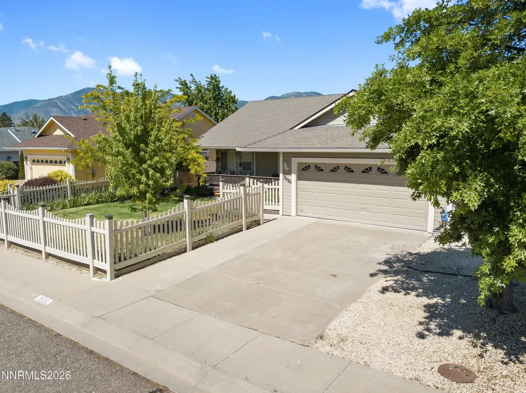 3530 Smoketree Carson City NV 89705