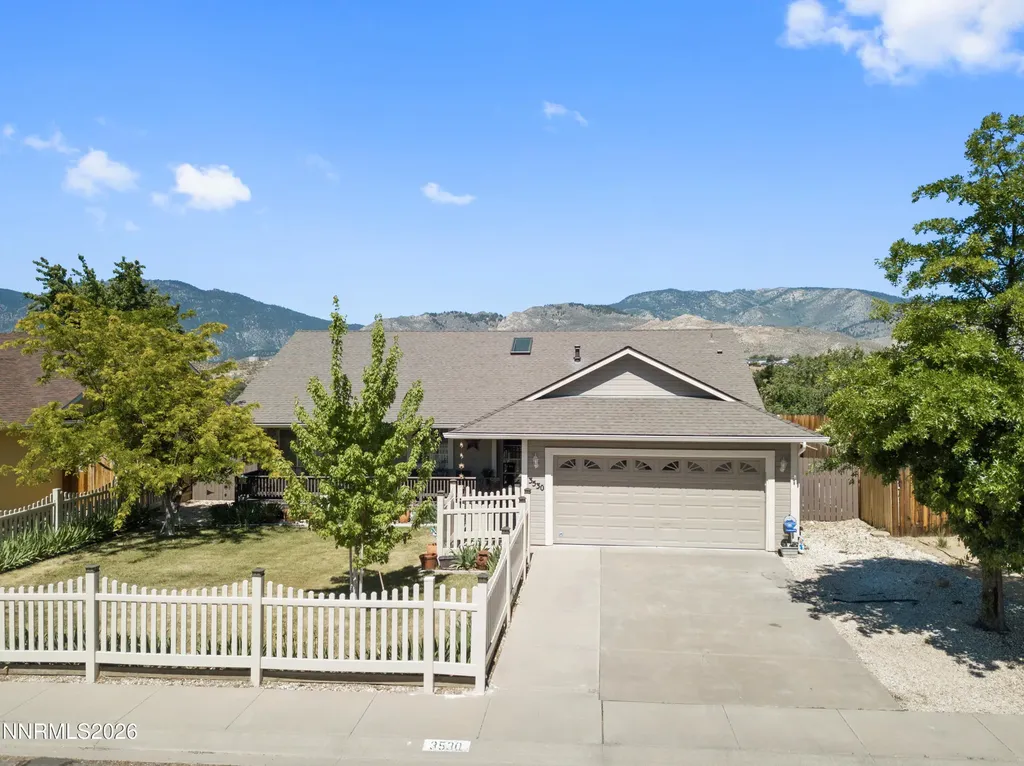 3530 Smoketree Carson City NV 89705
