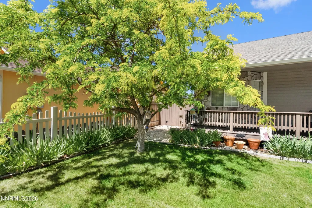 3530 Smoketree Carson City NV 89705