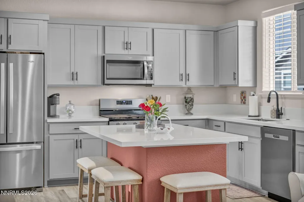 329 Cattail Gardnerville NV 89410