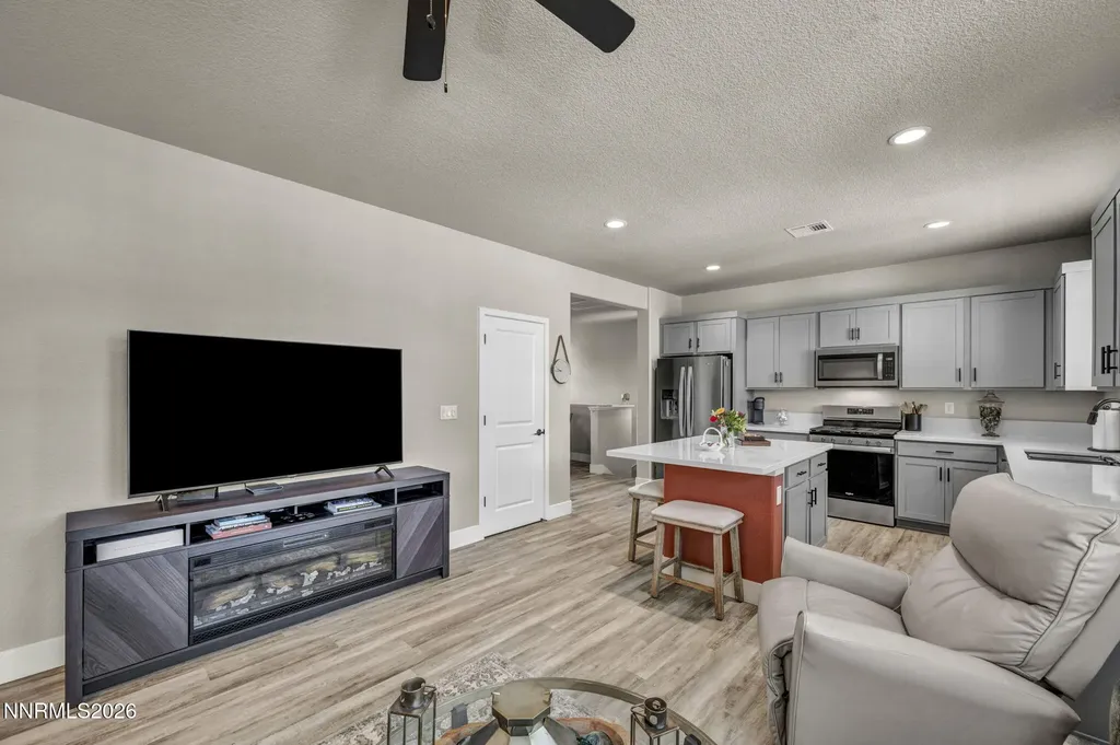 329 Cattail Gardnerville NV 89410