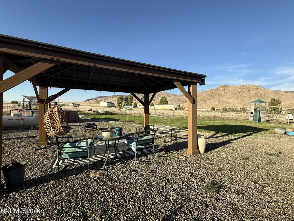 205 Wren Winnemucca NV 89445