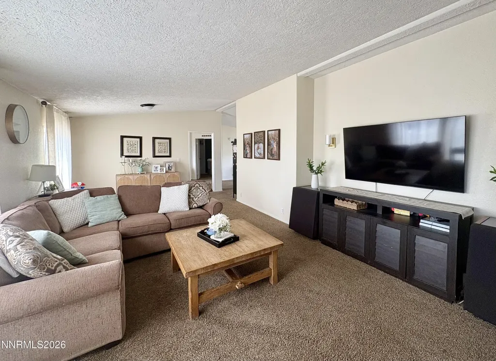 205 Wren Winnemucca NV 89445