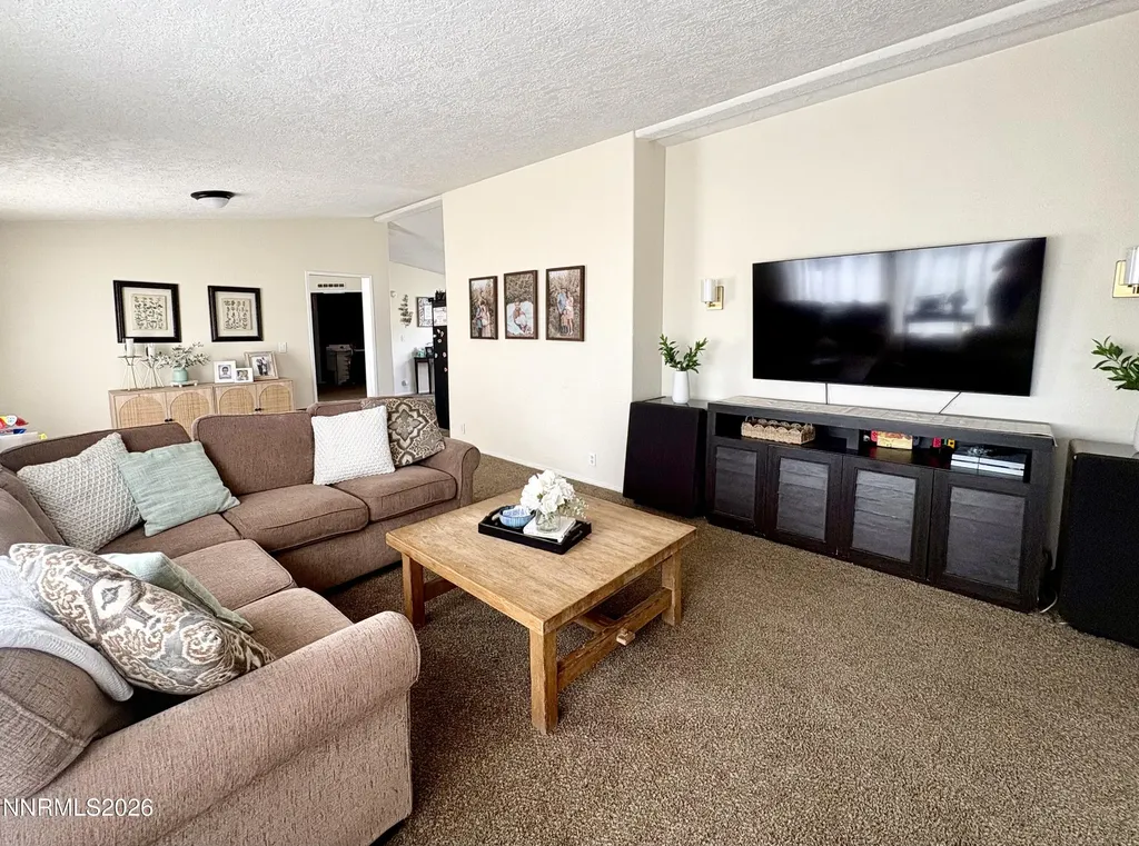 205 Wren Winnemucca NV 89445