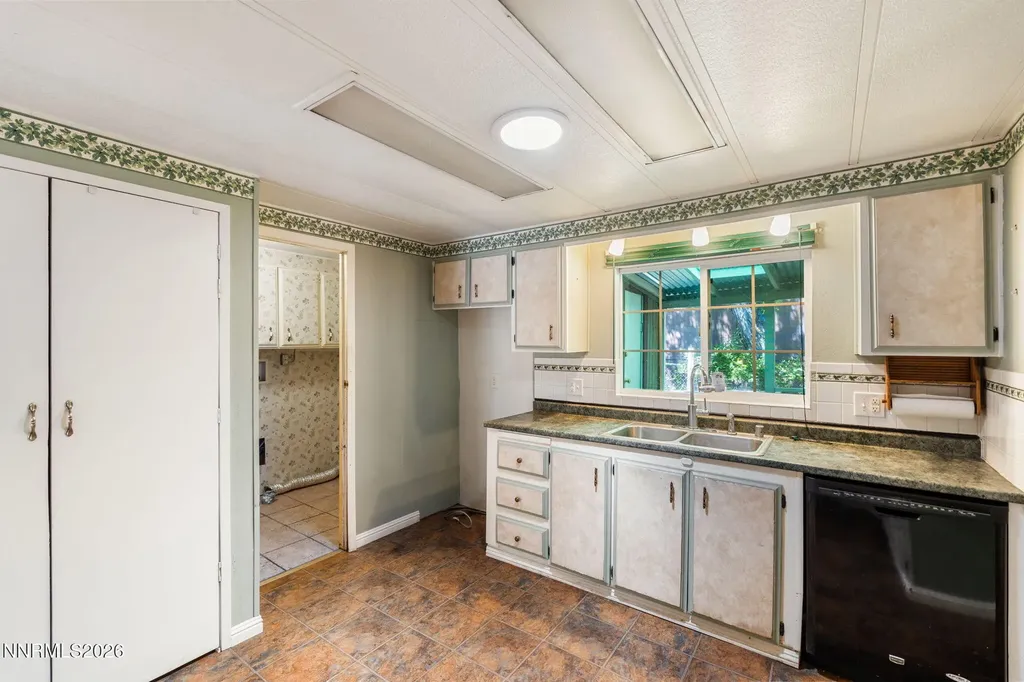 150 Chlorite Reno NV 89521