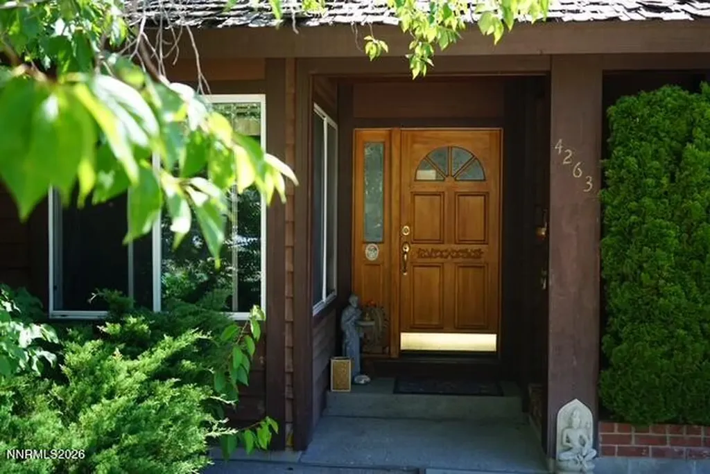4263 Muirwood Reno NV 89509
