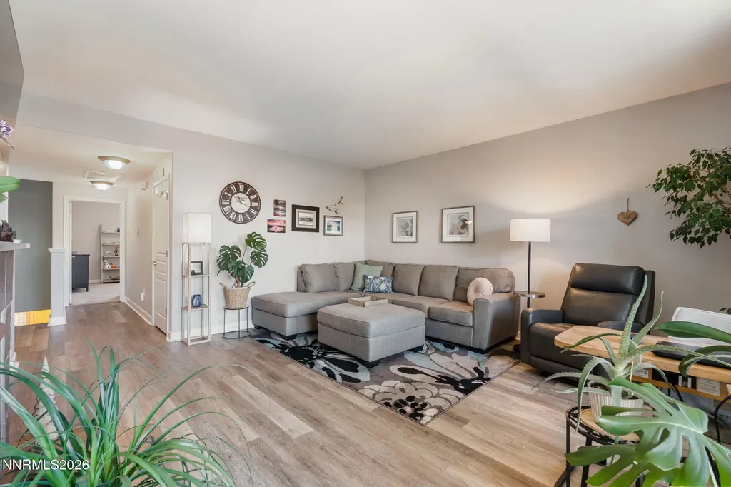 4908 Bougainvillea Sparks NV 89436